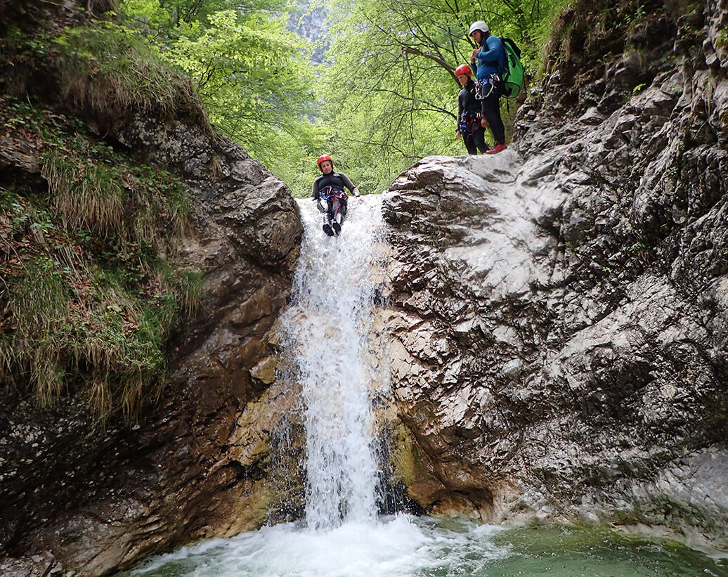 Kanyoning a Fratarica kanyonban, Bovec környékén