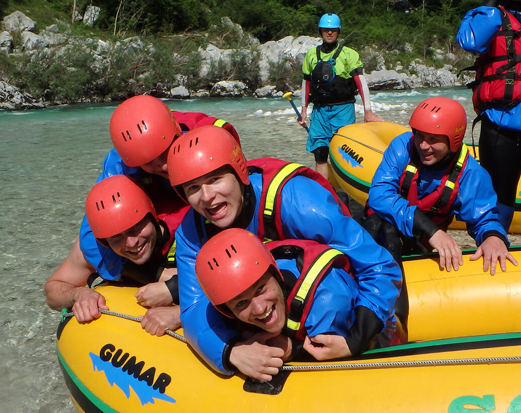 Vadvízi legénybúcsú rafting túra, Bovec, Szlovénia, Soča river