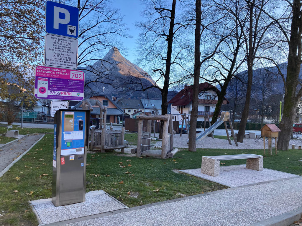 Parkoló óra a boveci nagyparkolóban. 